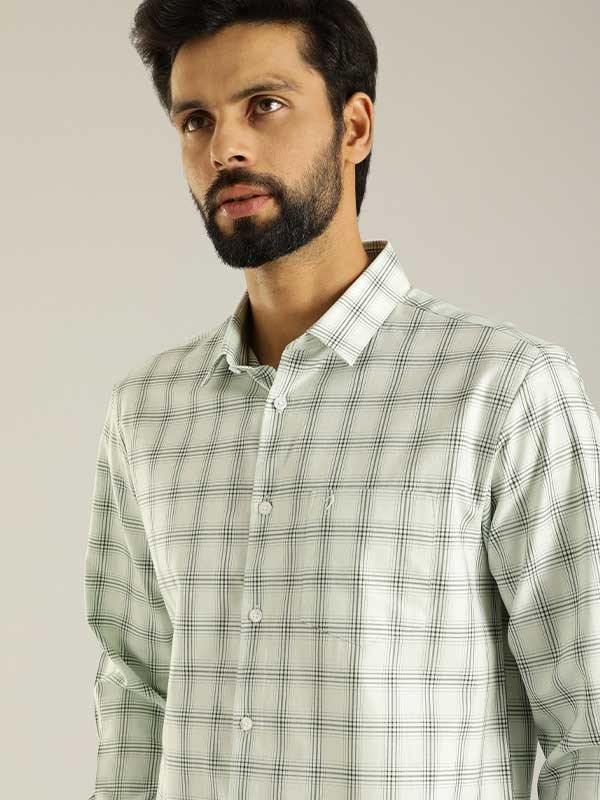 Indian Terrain Men's Slim Fit Full Sleeve Checkered Green Shirt